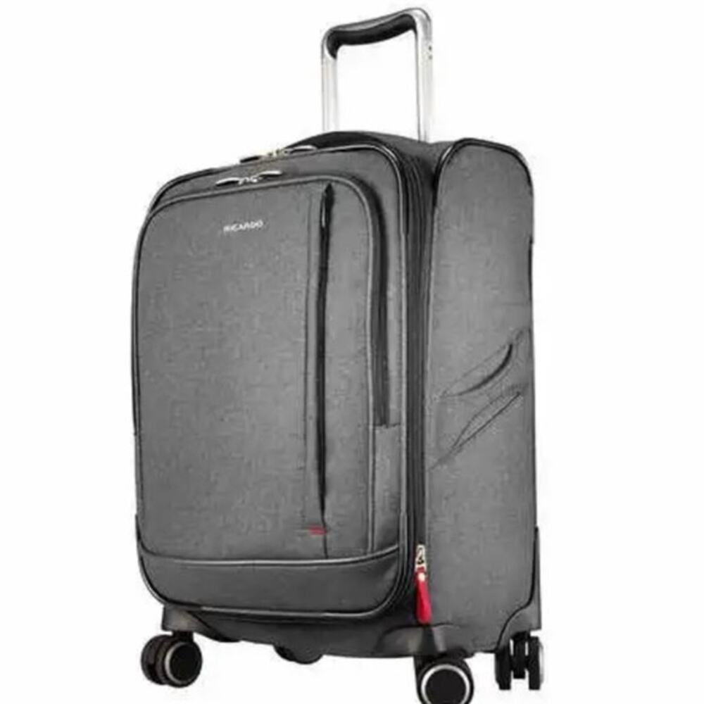 Ricardo Camden Drive 22″ Softside Carry-On Spinner color blue excellent cond.